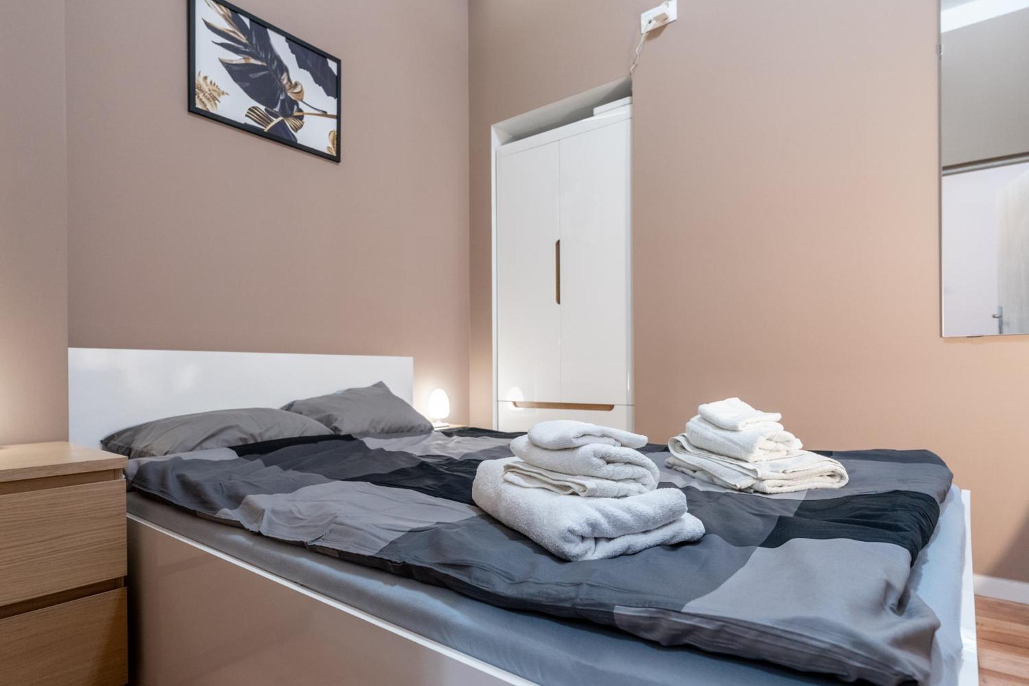 Teatralna - Rynek, Spodek - 2 With Balcony - Self-in - Coffee And Tea - Fv Apartment *